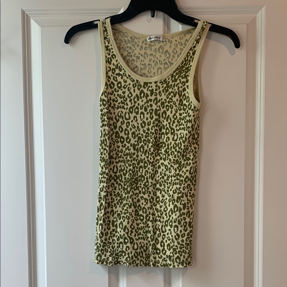 Allen Allen Green Leopard Fitted Sleeveless Tank Top